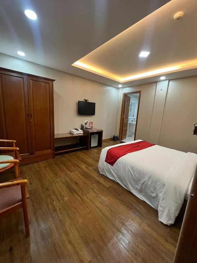 **  Quynh Giang Hoang Viet Hotel Ho Chi Minh City Vietnam